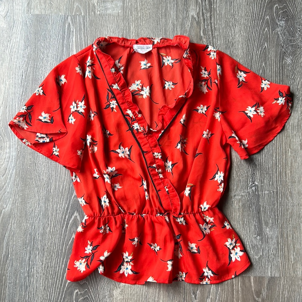 Sienna peplum sky red and cream flowers pattern blouse XS